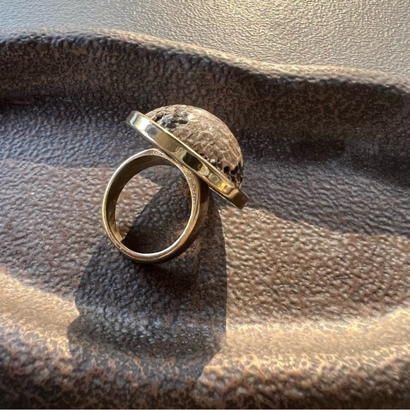 3/$15! Addition Elle ring Size 10 plus oversized gold plates and snake print - Picture 3 of 8